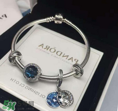 pandora繁星童話手鏈?zhǔn)鞘裁床馁|(zhì)？潘多拉繁星童話是銀的嗎？