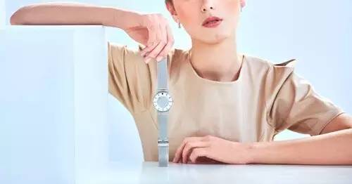 eone手表怎么看時間？eone手表時間怎么調(diào)？