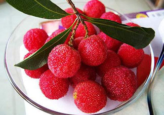 楊梅和桃子能一起吃嗎？楊梅和油桃能在一起吃嗎？