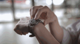 eone手表怎么看時間？eone手表時間怎么調(diào)？