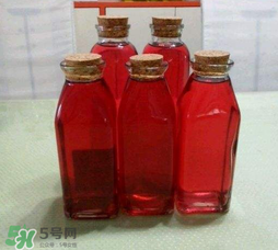 泡楊梅酒要放多少糖？泡楊梅酒放多少冰糖？