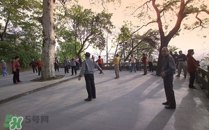 7月份去杭州穿什么？七月份去杭州穿什么衣服