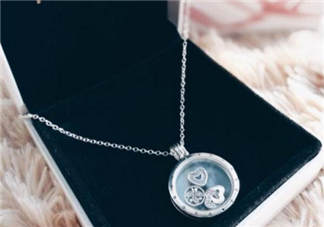 pandora項(xiàng)鏈掉色嗎？潘多拉項(xiàng)鏈會(huì)不會(huì)掉色？