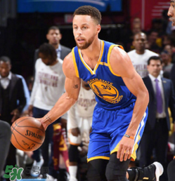 under armour curry4 low什么樣？庫里第四代總決賽戰(zhàn)靴低幫版諜照