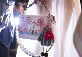 fendi kan i真假怎么分辨？芬迪kan i包包真假鑒定