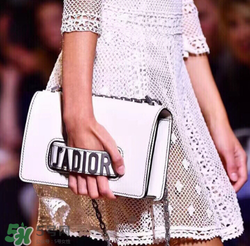 jadior是什么品牌？jadior和dior有什么區(qū)別？