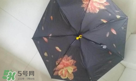 蕉下小黑傘能遮雨嗎？蕉下太陽傘能淋雨嗎？