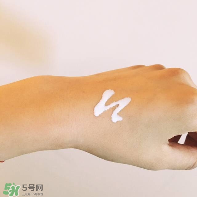 比較清爽的防曬推薦 清爽防曬哪個好用 比較清爽的防曬推薦 清爽防曬哪個好用