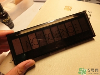 不科學(xué)家眼影哪里買？不科學(xué)家眼影地址