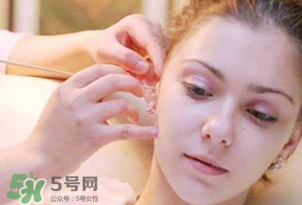 為什么掏耳朵會咳嗽？掏耳朵咳嗽是什么原因