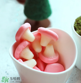 春草餅是什么？春草餅?zāi)睦镉匈u(mài)？