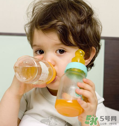 寶寶能喝酸梅湯嗎？酸梅湯寶寶能喝嗎？