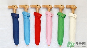 黑檸檬和蕉下哪個好？黑檸檬和蕉下太陽傘對比