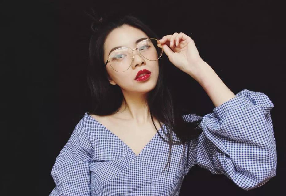 YSL為什么叫楊樹(shù)林口紅 YSL為啥叫楊樹(shù)林