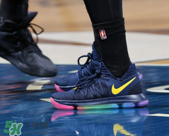 nike kd 10 be true彩虹配色實(shí)物怎么樣？杜蘭特10彩虹底照片曝光