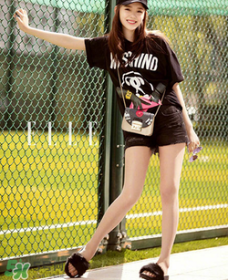 ugg royale小毛王拖鞋怎么買(mǎi)？ugg小毛王拖鞋在哪買(mǎi)？