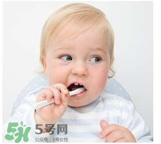 寶寶牙膏用什么牌子好 寶寶好用的牙膏有哪些？