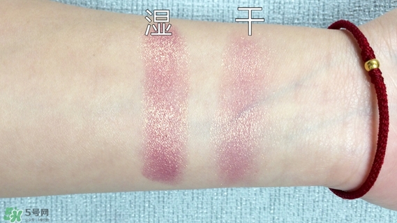 MAC人魚姬眼影畫法 MAC人魚姬眼影怎么涂 MAC人魚姬眼影畫法 MAC人魚姬眼影怎么涂