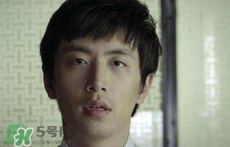 面癱是中風(fēng)的前兆嗎？面癱是什么原因引起的？