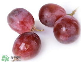 提子上的白色是什么？提子外面白色的是什么？