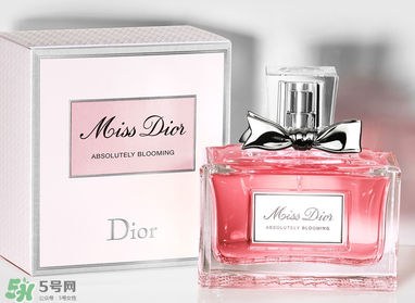 花漾甜心和甜心小姐區(qū)別？花漾甜心和真我哪款好？