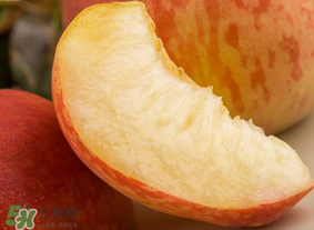 水蜜桃和牛奶可以一起吃嗎？牛奶和水蜜桃可以同時吃嗎？