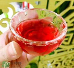 楊梅酒可以放蜂蜜嗎？蜂蜜楊梅酒怎么泡制？