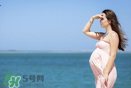 孕婦能用爽身粉嗎？孕婦能用爽身粉擦腳嗎？