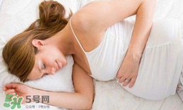 孕婦能用爽身粉嗎？孕婦能用爽身粉擦腳嗎？