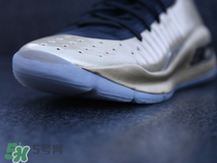 under armour curry4 parade怎么樣？庫里第四代戰(zhàn)靴金屬色細(xì)節(jié)照片