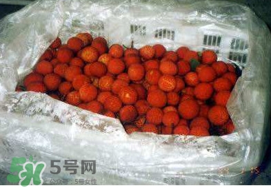 荔枝泡福爾馬林保鮮？如何鑒別用福爾馬林泡過(guò)的荔枝