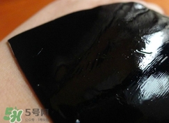 香蒲麗木炭面膜怎么樣？香蒲麗黃金木炭凝膠面膜怎么用