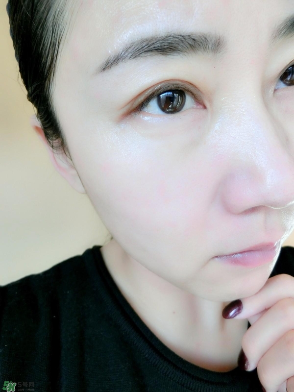 香蒲麗綠色面膜怎么用？香蒲麗綠色水光面膜使用方法