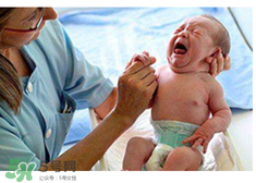 早產(chǎn)兒智力低下的表現(xiàn)是怎樣的？早產(chǎn)兒智力會低下嗎？