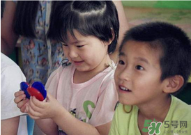 熱性驚厥的臨床表現(xiàn) 如何判斷寶寶是不是熱性驚厥？