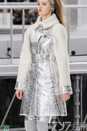 香奈兒2017秋冬彩妝有哪些？香奈兒2017秋冬彩妝多少錢(qián)