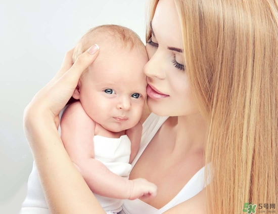 沒有準生證醫(yī)院給開出生證明嗎？沒有準生證能生小孩嗎？