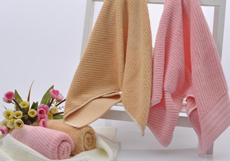 如何自制一個干發(fā)帽？如何用毛巾自制干發(fā)帽