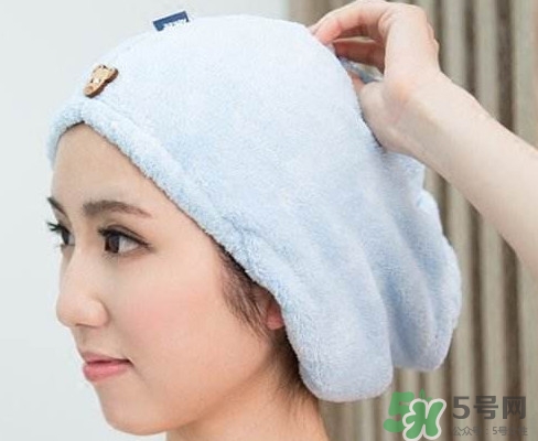 干發(fā)帽到底是否有用？干發(fā)帽戴多久頭發(fā)可以干