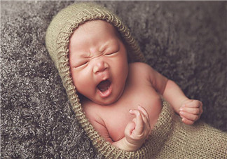 早產(chǎn)兒的發(fā)育和正常嬰兒一樣嗎？早產(chǎn)兒發(fā)育會遲緩嗎？