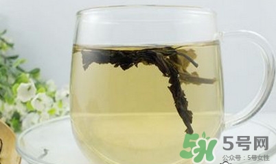 杜仲茶比較適合哪些人飲用？杜仲茶功效與作用有哪些？