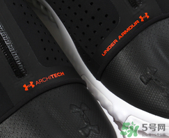 ua安德瑪3d打印architech futurist運(yùn)動(dòng)鞋多少錢？