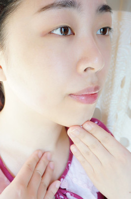 ysl按摩棒怎么用？ysl按摩棒使用方法