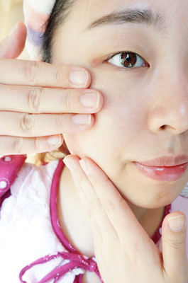 ysl按摩棒怎么用？ysl按摩棒使用方法