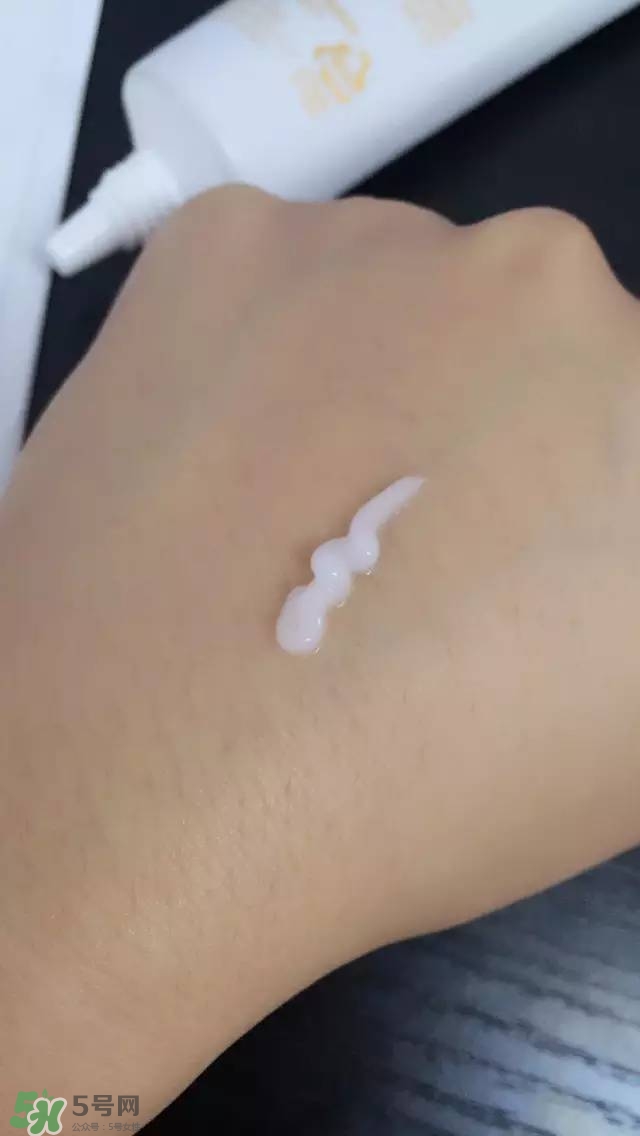 ahc第五代眼霜怎么樣？ahc第五代眼霜好用嗎？