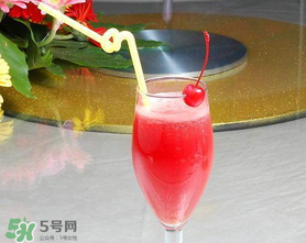 西瓜汁可以加熱嗎？西瓜汁加熱能喝嗎？