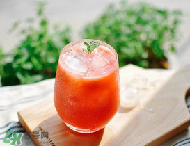 西瓜汁為什么會分層？西瓜汁分層還能喝嗎？