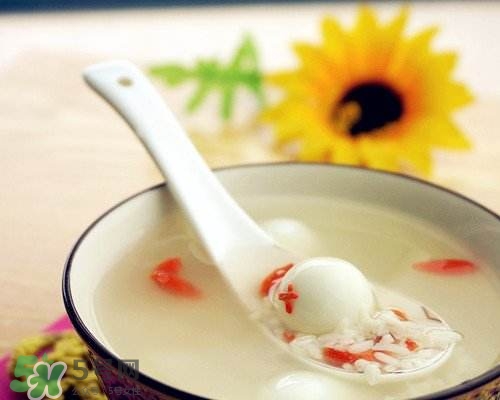 鵪鶉蛋能帶皮吃嗎？鵪鶉蛋能多吃嗎？