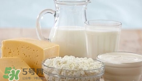 芭蕉能和牛奶一起吃嗎？牛奶可以和芭蕉一起吃嗎