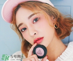 3concert eyes是什么牌子？3concert eyes是3ce嗎？